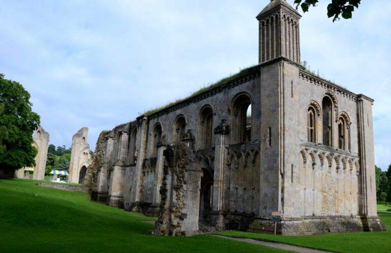 Lire la suite à propos de l’article Glastonbury, sa tour médiévale et l’abbaye Magdalene
