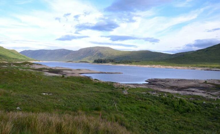 Lire la suite à propos de l’article Road trip en Ecosse, entre Portree et Glasgow, une route parsemée de lochs et de montagnes