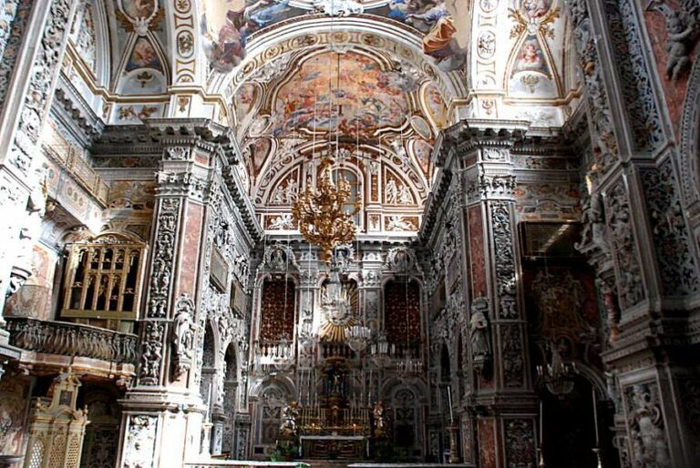 Lire la suite à propos de l’article Palerme, Chiesa Santa Maria Caterina Vergine e Martire et Chiesa del Gesù