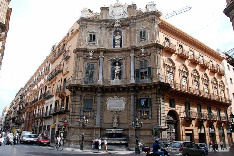 Lire la suite à propos de l’article Palerme, la vieille ville et le Quattro Canti