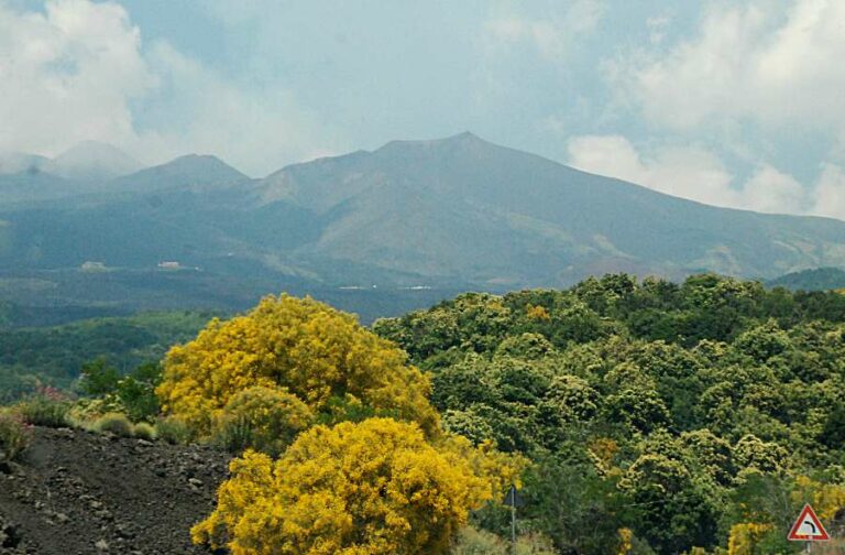 Lire la suite à propos de l’article Sur les pentes de l’Etna, sur le toit de la Sicile