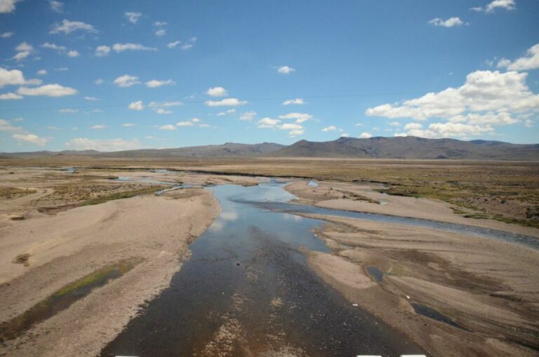 Lire la suite à propos de l’article Sur la route de Puno et du lac Titicaca, l’âme du Pérou