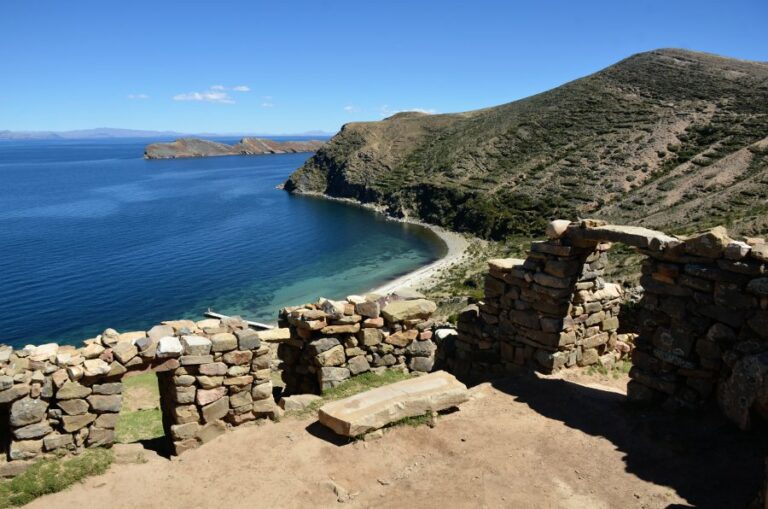 Lire la suite à propos de l’article La isla del Sol, l’île sacrée des Incas sur le lac Titicaca