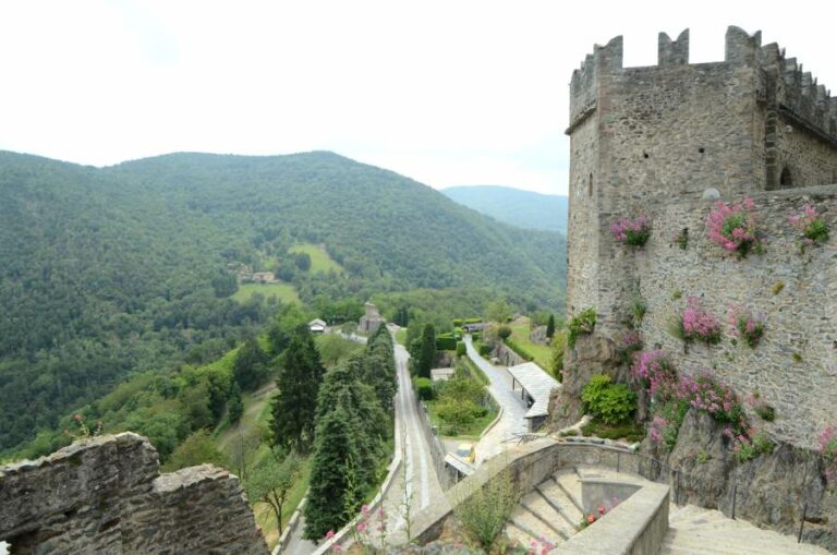 Lire la suite à propos de l’article L’abbaye bénédictine de Sacre di San Michele