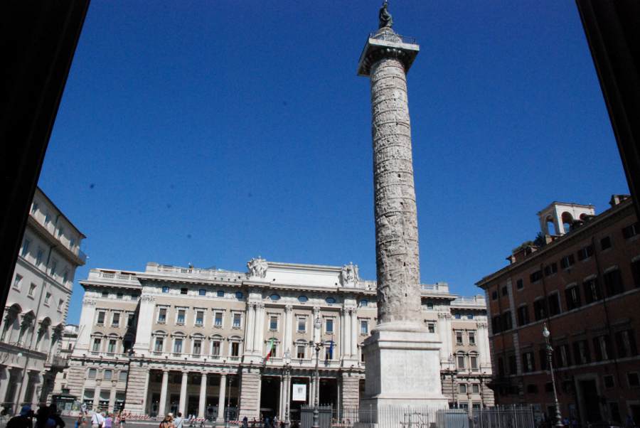 You are currently viewing Rome, de la Piazza Colonna à la Piazza della Rotonda