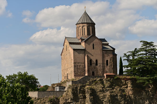Lire la suite à propos de l’article Arrivée à Tbilissi, premiers pas dans la capitale géorgienne