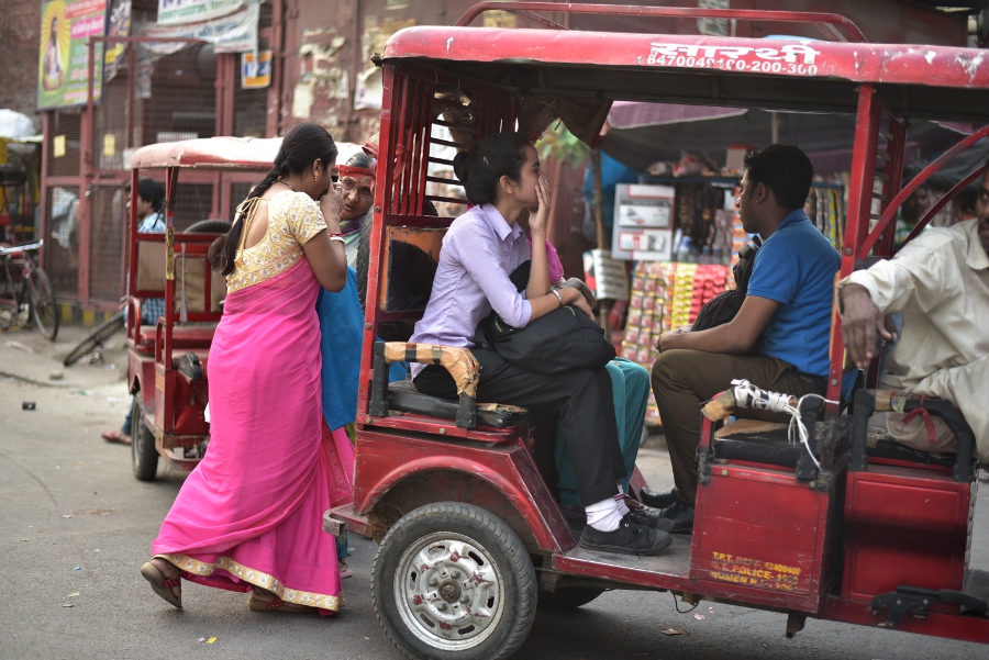 Lire la suite à propos de l’article Retour à New Delhi, un dernier regard sur le spectacle de la rue