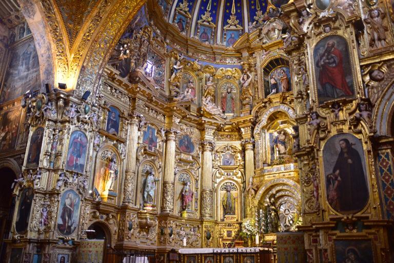 Lire la suite à propos de l’article Quito, le couvent et la place San Francisco