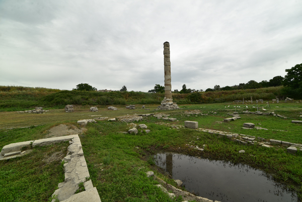 Lire la suite à propos de l’article Ephèse, les ruines du temple d’Artémis