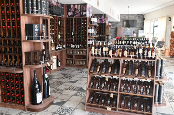 You are currently viewing Telavi, un arrêt pour visiter une coopérative agricole