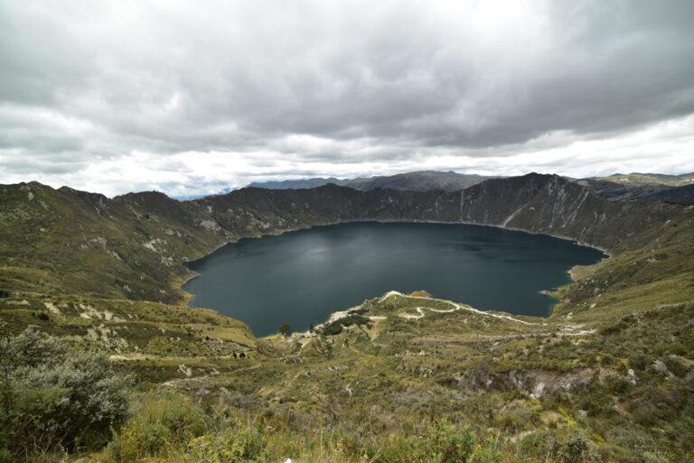 Lire la suite à propos de l’article Le cratère volcanique de la laguna Quilotoa