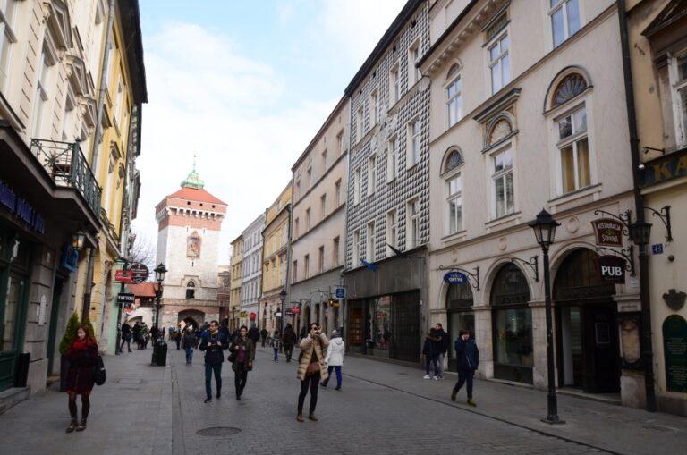 Lire la suite à propos de l’article Cracovie, de Barbacane à la rue Saint-Florian