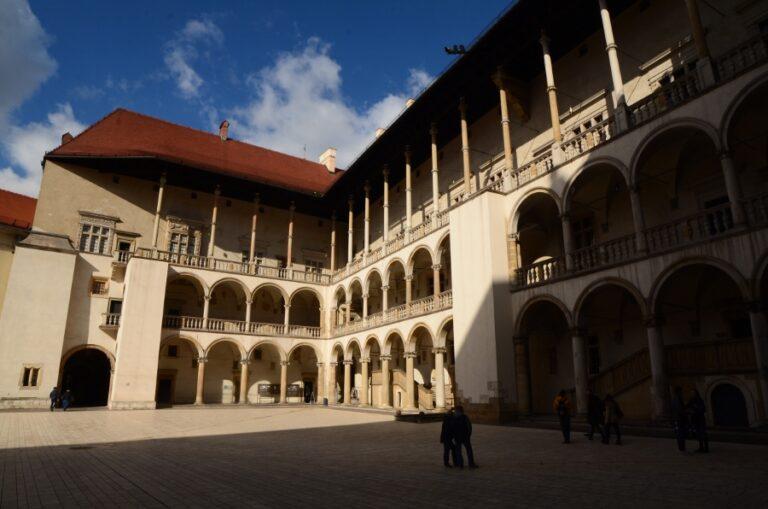 Lire la suite à propos de l’article Depuis la colline Wawel, Cracovie sous le soleil