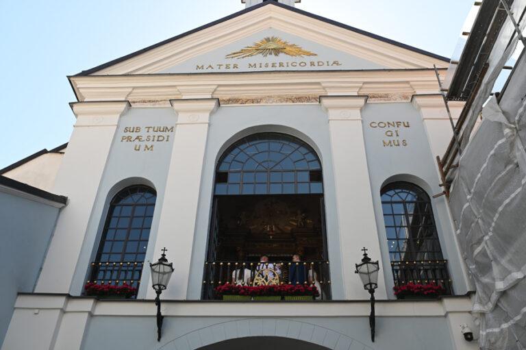 Lire la suite à propos de l’article Vilnius, au pied de la porte de l’Aurore