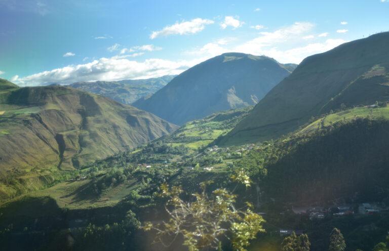 Lire la suite à propos de l’article Colombie, de la frontière équatorienne à la cité de Popayan