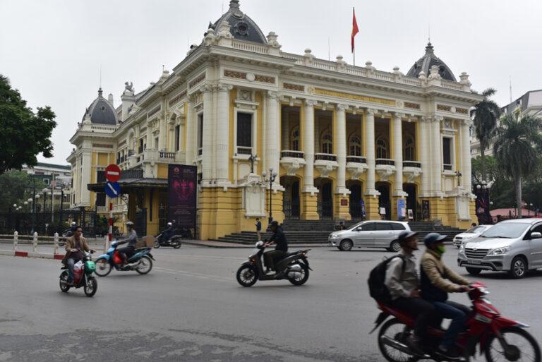 Lire la suite à propos de l’article Hanoi, entre l’hôtel Métropole et le quartier de l’opéra