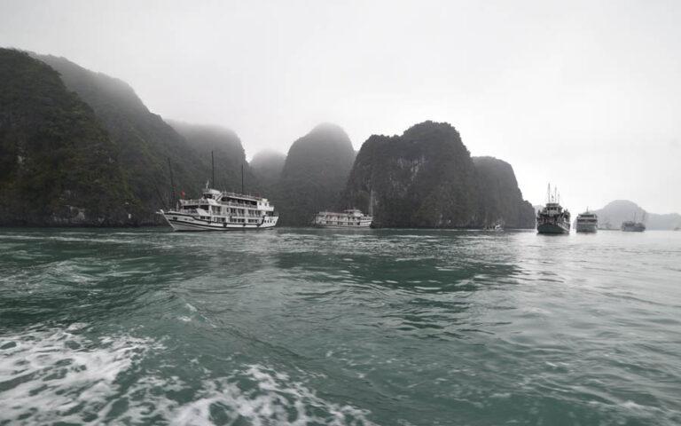 Lire la suite à propos de l’article Halong Bay, le long retour au port