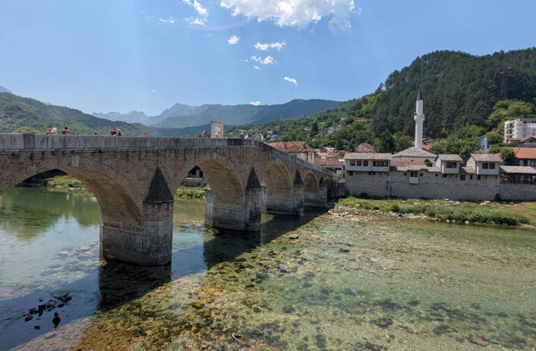 Lire la suite à propos de l’article Konjic, sous le charme de la beauté du vieux pont ottoman