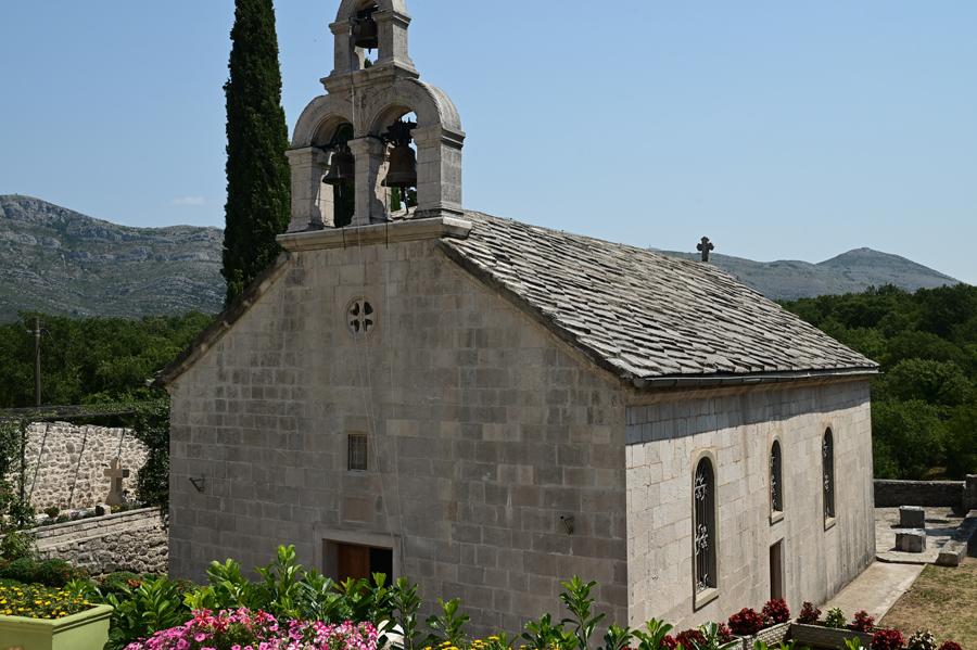 Monastere Duzi