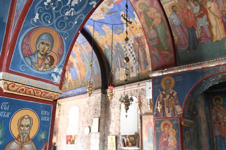 Lire la suite à propos de l’article Monastère de Tvrdos, l’un des plus beaux monastères de Bosnie